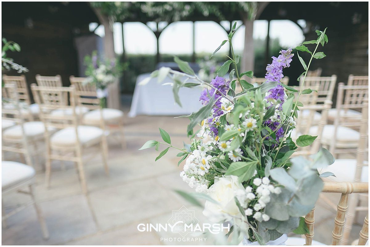 Boho Summer wedding photography | Groomes wedding venue Surrey