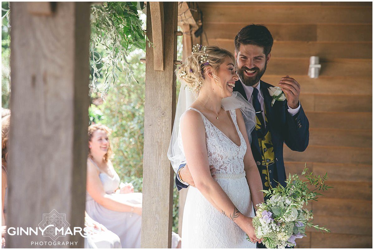 Boho Summer wedding photography | Groomes wedding venue Surrey