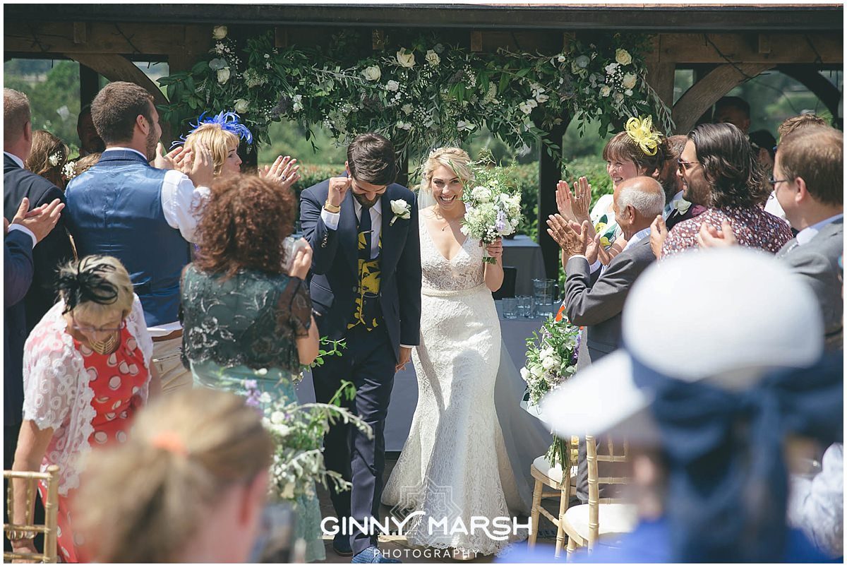 Boho Summer wedding photography | Groomes wedding venue Surrey