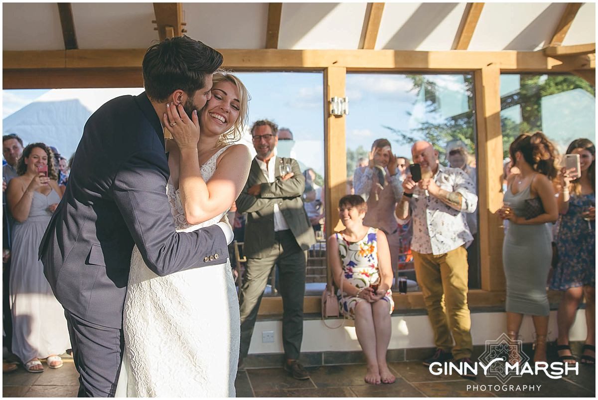 Boho Summer wedding photography | Groomes wedding venue Surrey