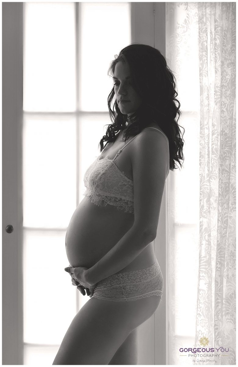 Black and white silhouette - Pregnancy Boudoir shoot - white floral set | Gorgeous You Photography